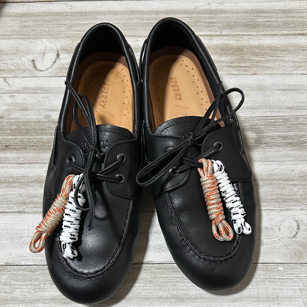 Aritzia Sperry brand collaboration Black Leather Shoes